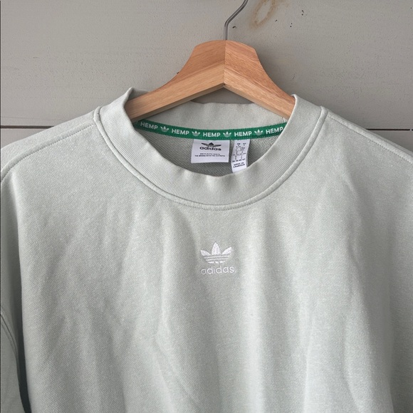 Adidas Mint Green Crewneck Sweatshirt - Picture 3 of 12